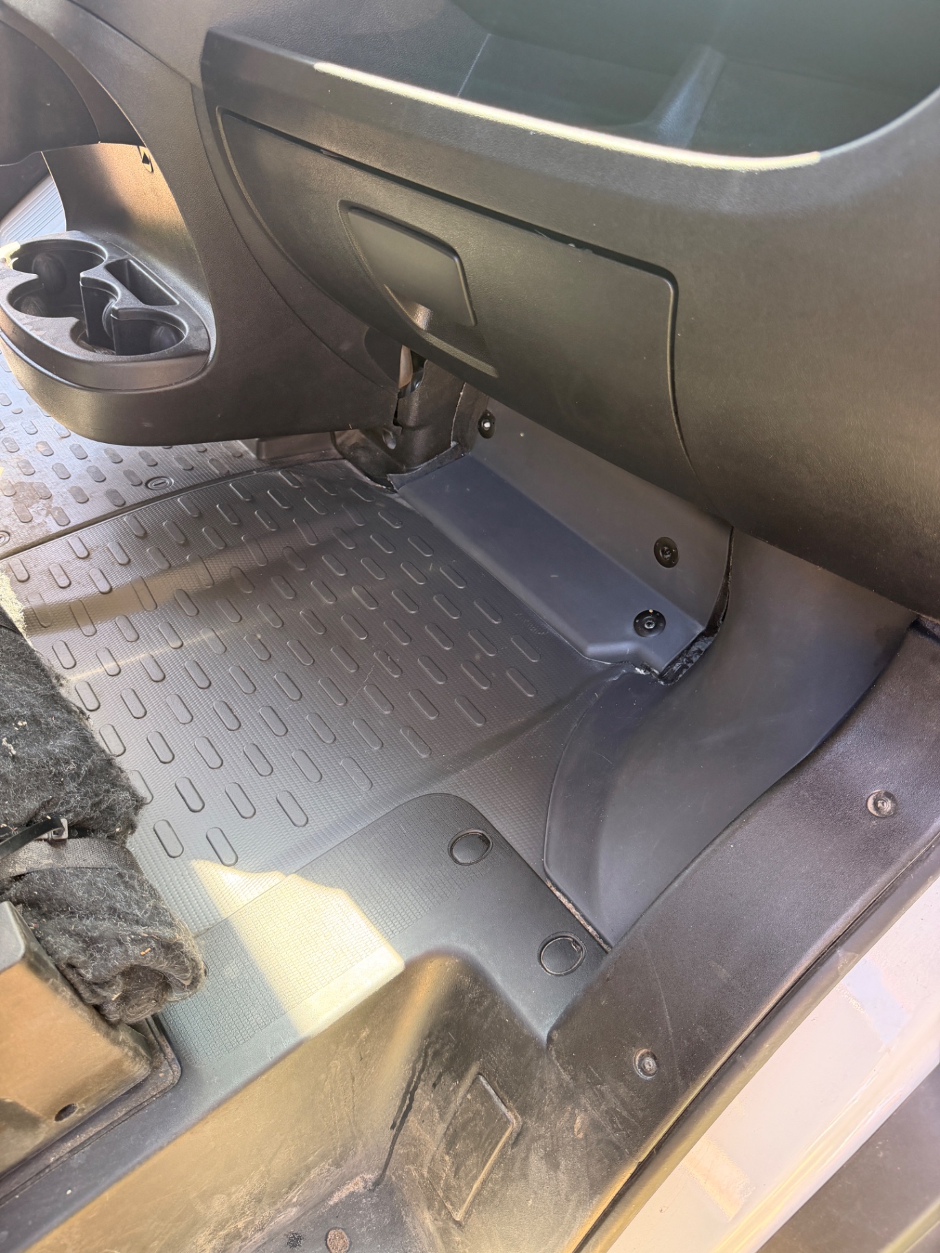 Reset footwell and door sill after a KingWash interior detail